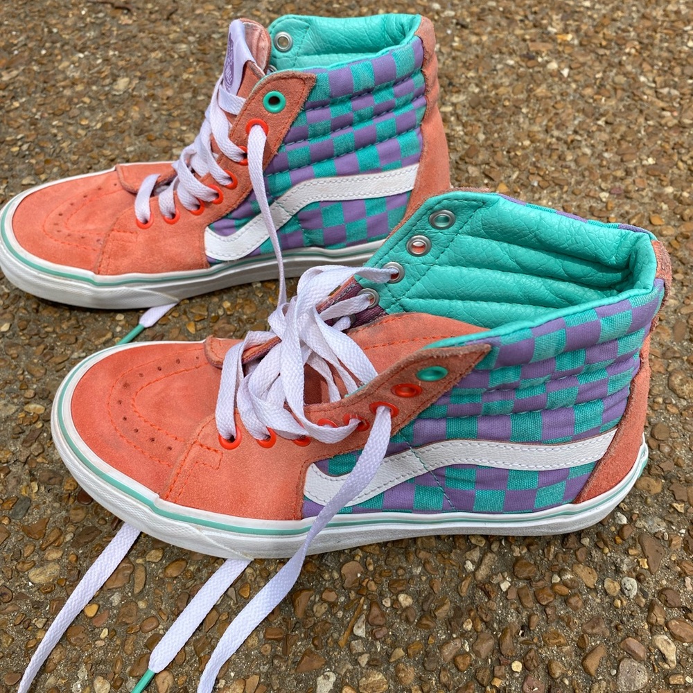 Vans off the wall high tops. Women’s 6.5 men’s 5 - Picture 2 of 6